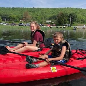 Meet your Posher, Roxanne